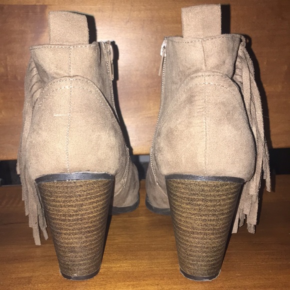 Fringe Booties - Picture 5 of 6